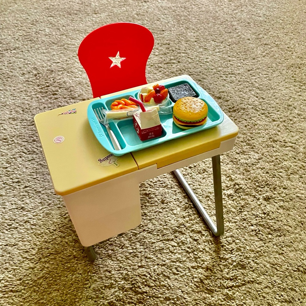 American Girl School Desk + School Lunch for 18” doll